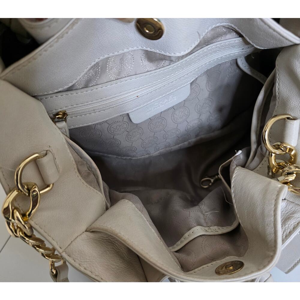 Michael Kors Jet Set Hobo Cream Leather Drawstring Chain Slouchy Shoulder Bag - Picture 5 of 12
